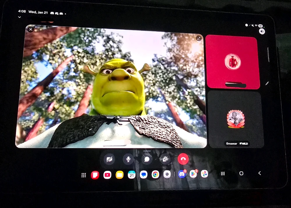 GIF uploaded by 《🌹.::Lenöré::.🌹》