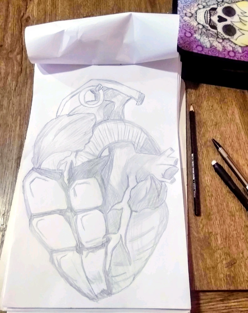 GIF uploaded by Flávia R