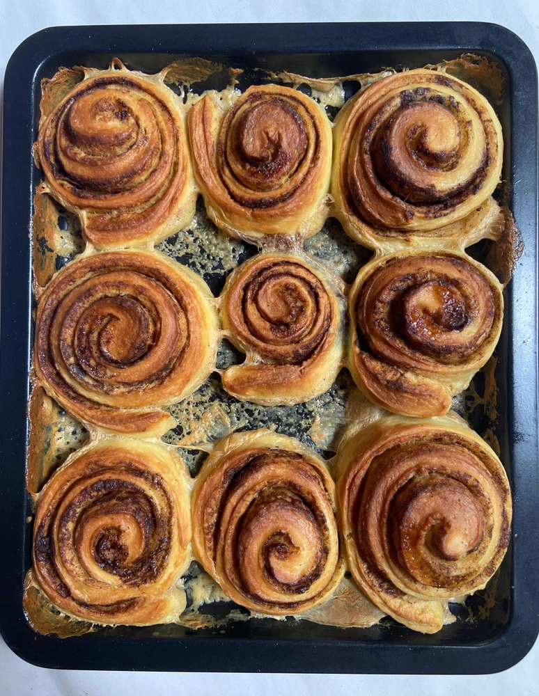 GIF uploaded by Vina