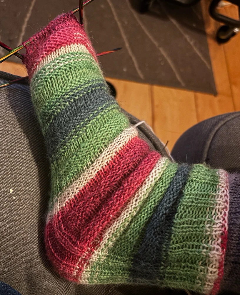 GIF uploaded by Iris