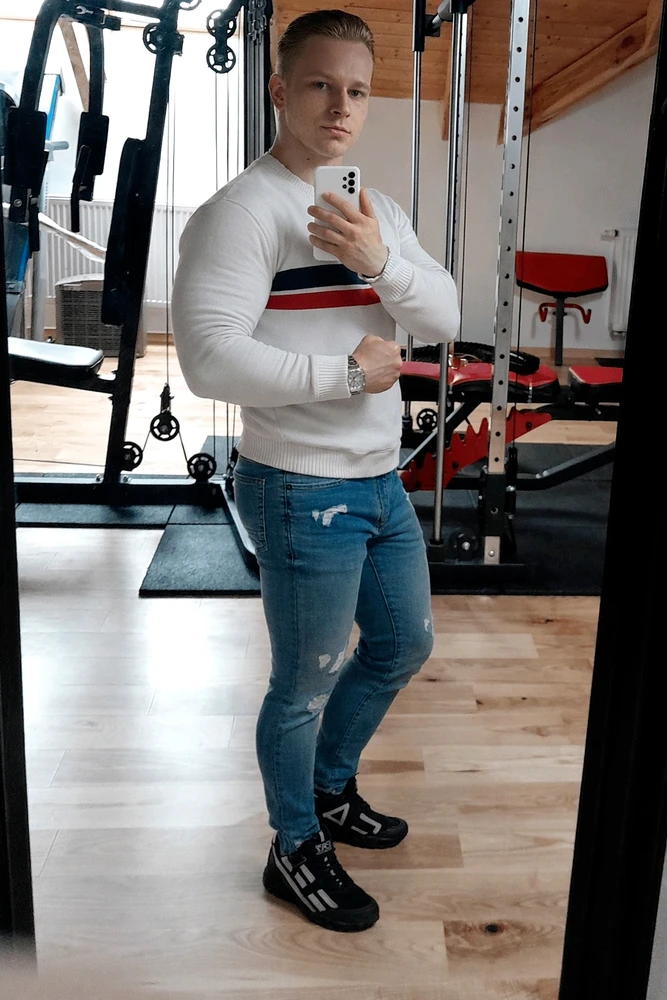 GIF uploaded by Martin