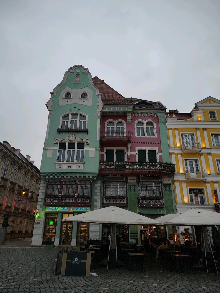 GIF uploaded by Cata