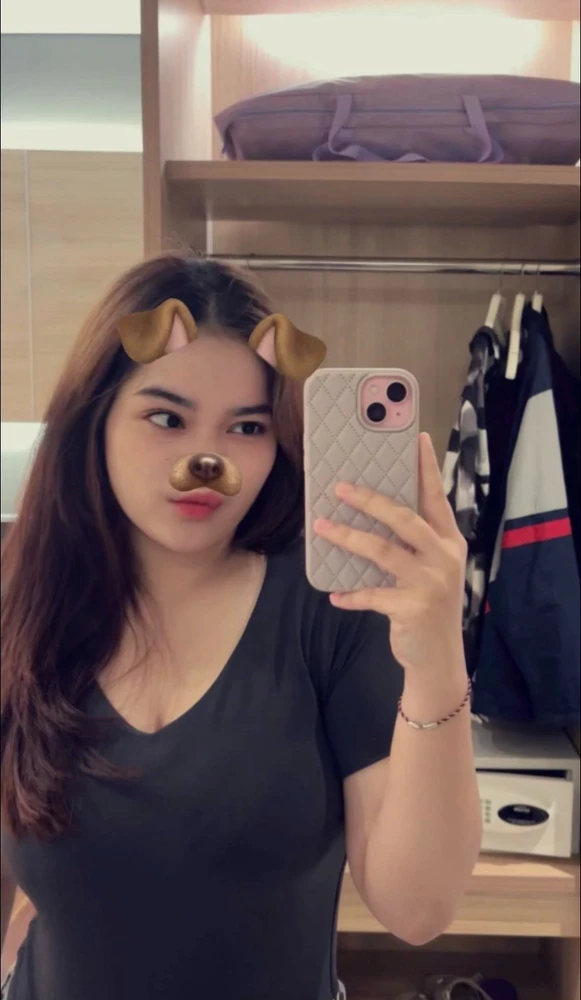 GIF uploaded by clara