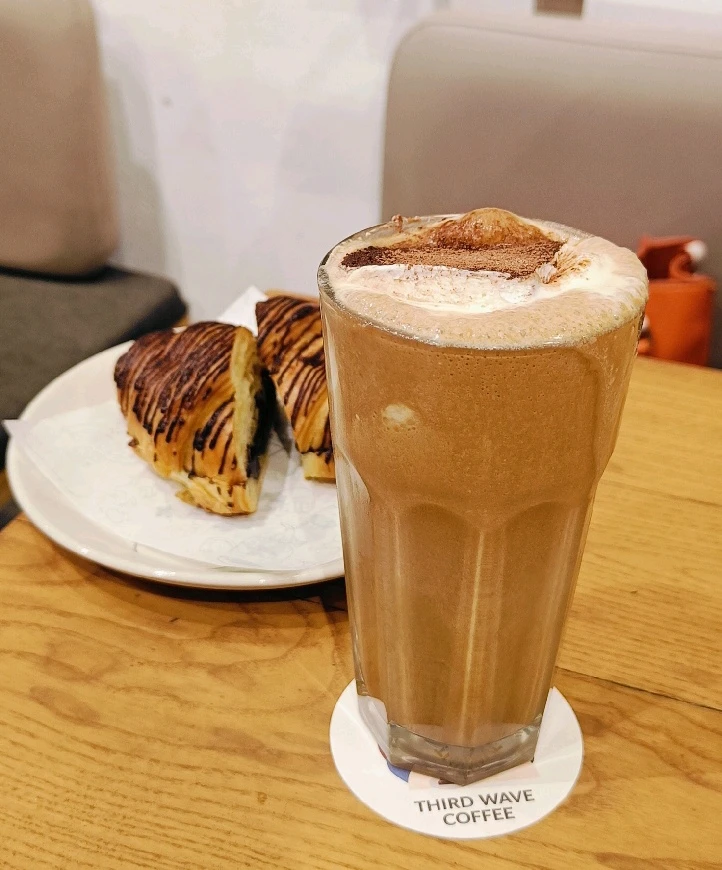 GIF uploaded by Pratz