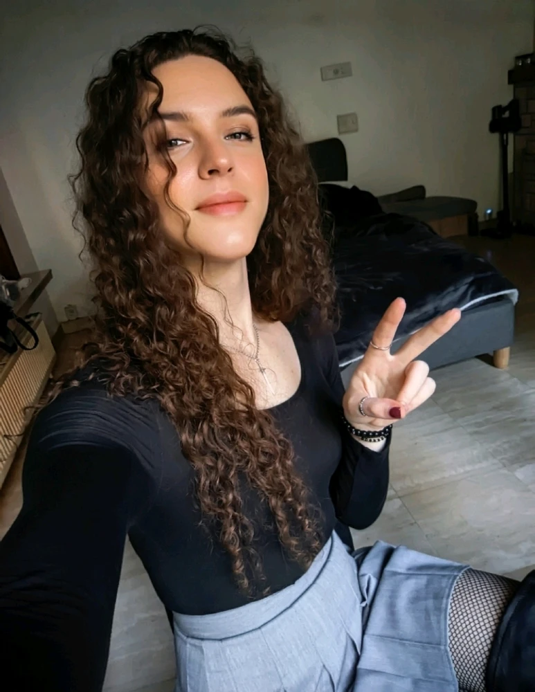 GIF uploaded by Leila