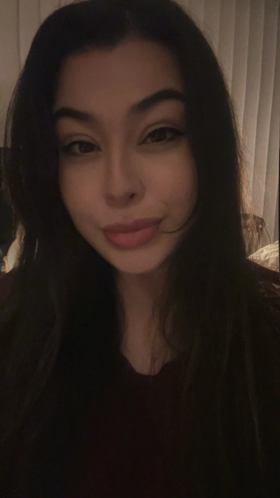 GIF uploaded by GlowyGlow