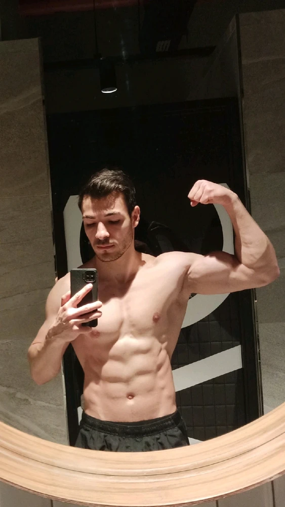 Umut tarafından yüklenen GIF