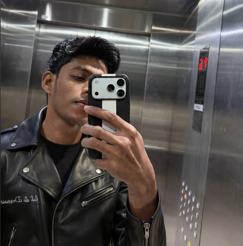 GIF uploaded by Moulis