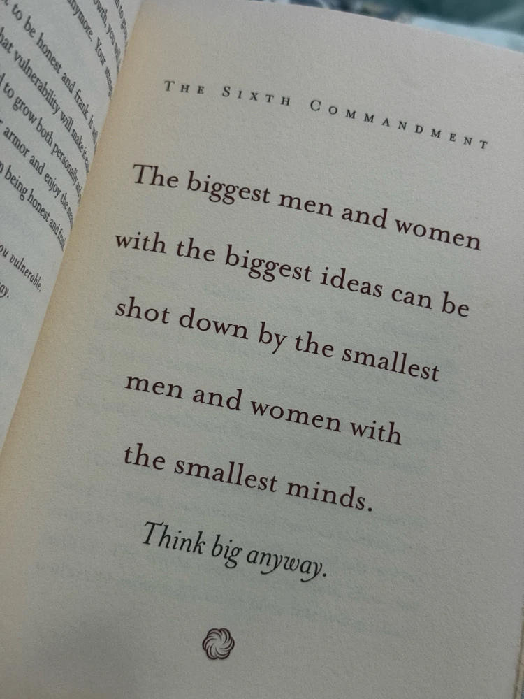 GIF uploaded by ELLE DHIE