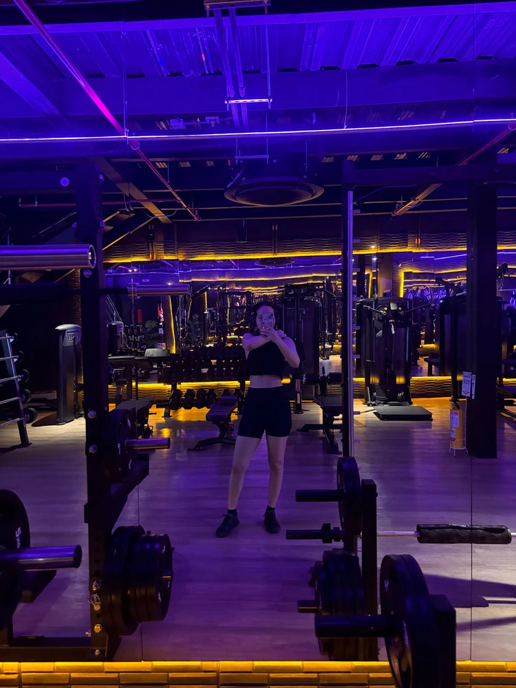 GIF uploaded by Gipsy