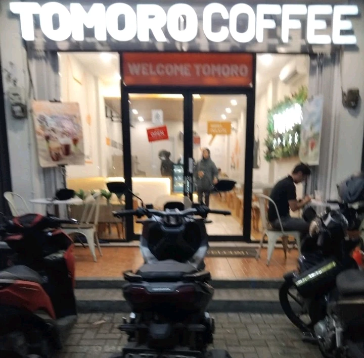 GIF diunggah oleh Putri