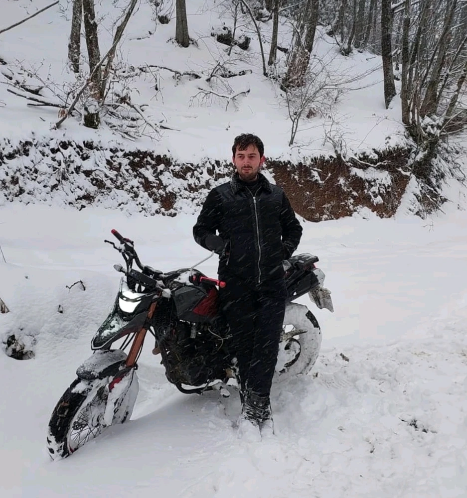 Simsek tarafından yüklenen GIF