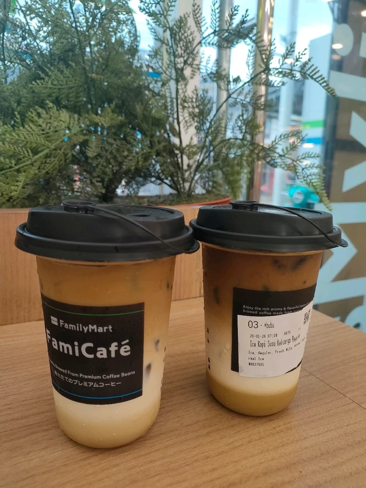 GIF uploaded by Monaa