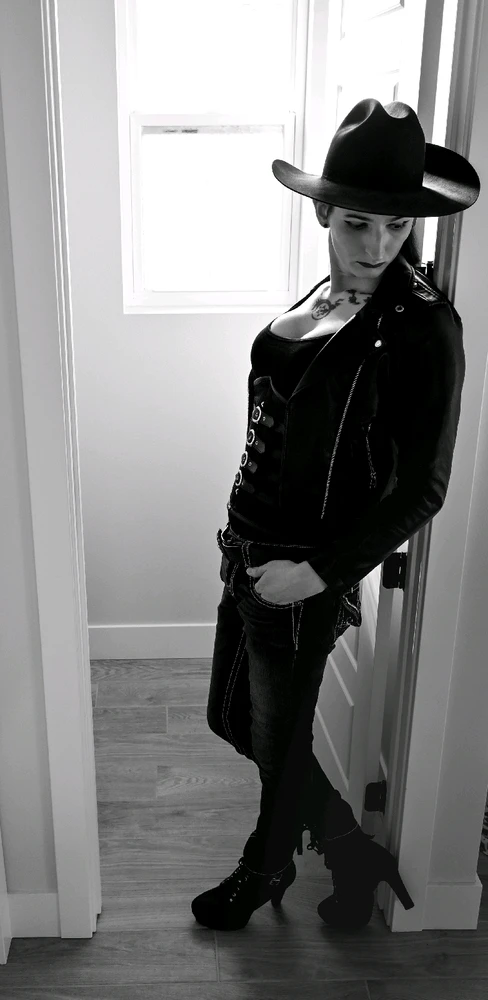 GIF uploaded by Violet