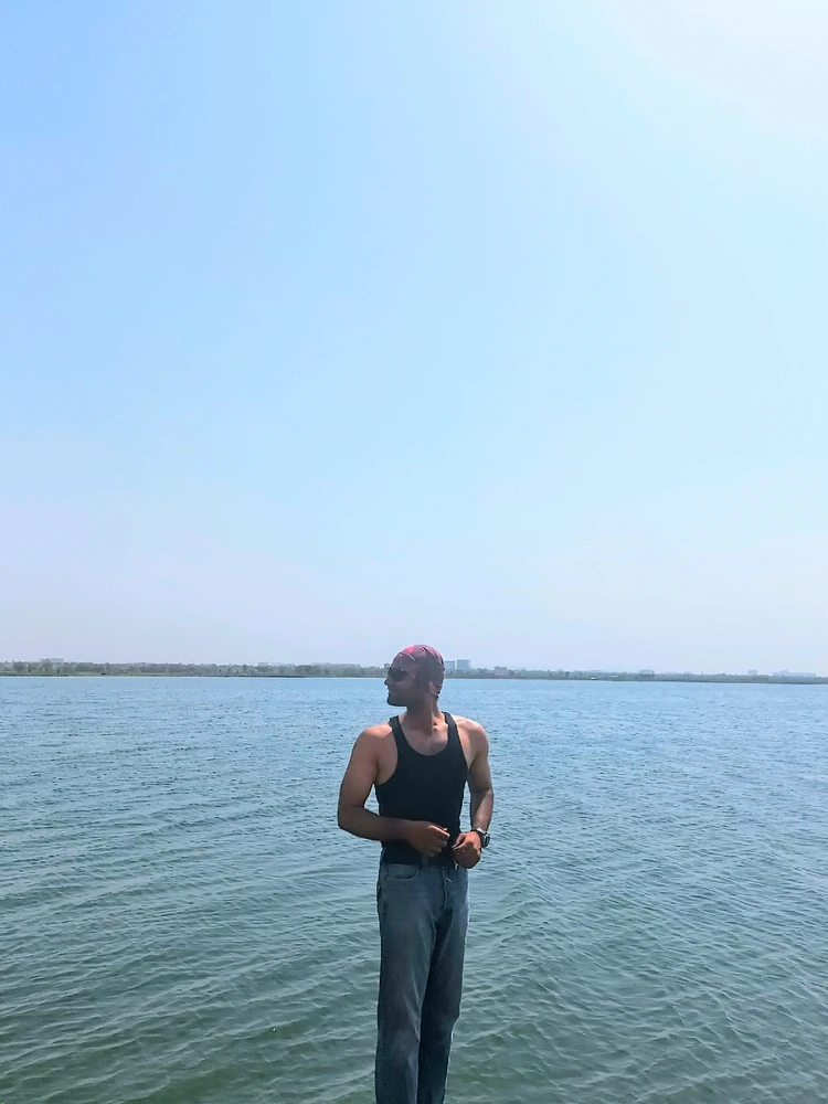 GIF uploaded by Kunal Chaudhary