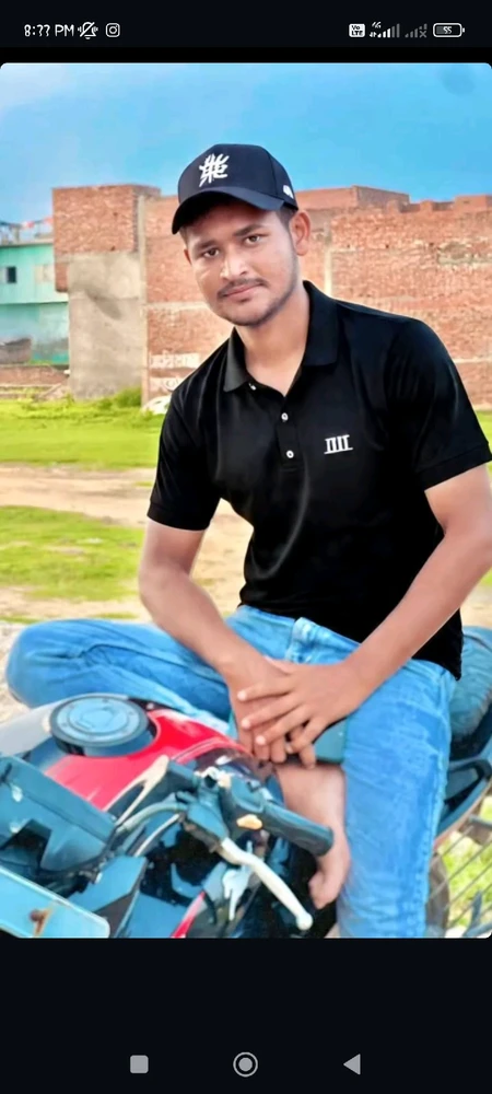 Shuaib द्वारा अपलोड किया गया GIF