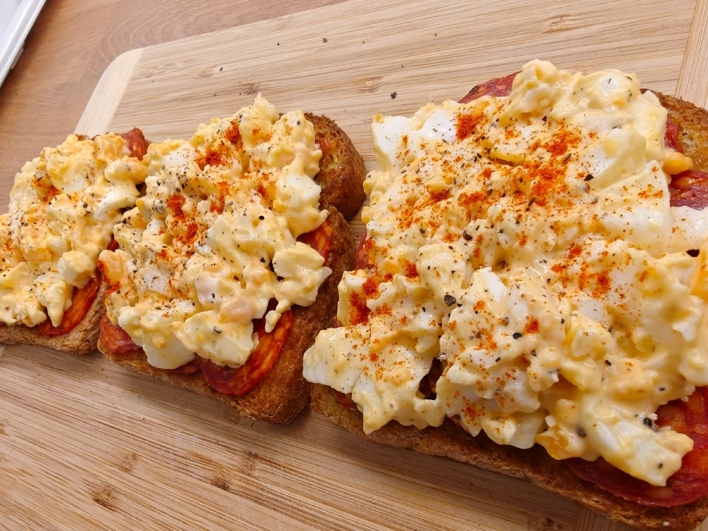 GIF uploaded by Betti