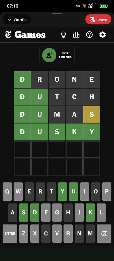 GIF uploaded by Gilbert