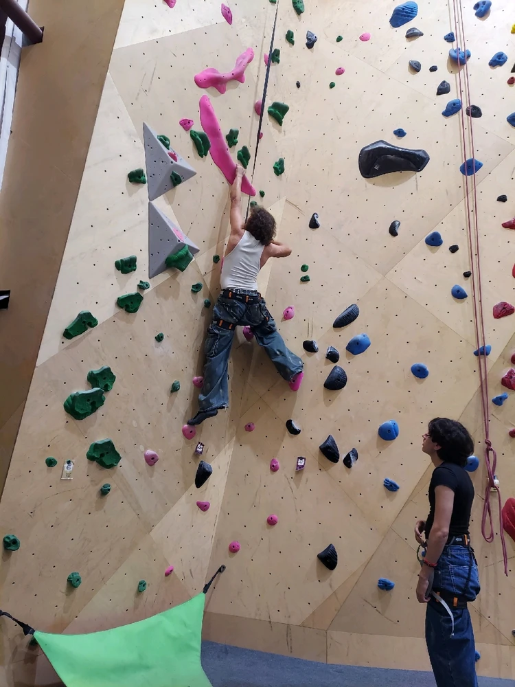 Image uploaded by Elias