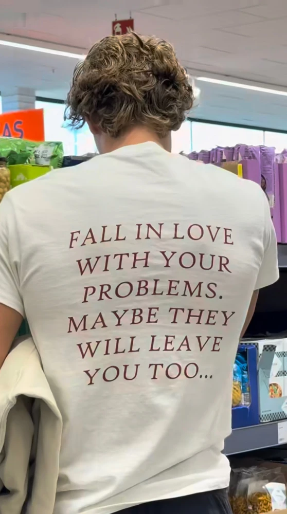 GIF uploaded by Melyn J.