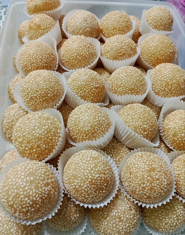 GIF uploaded by Fatma