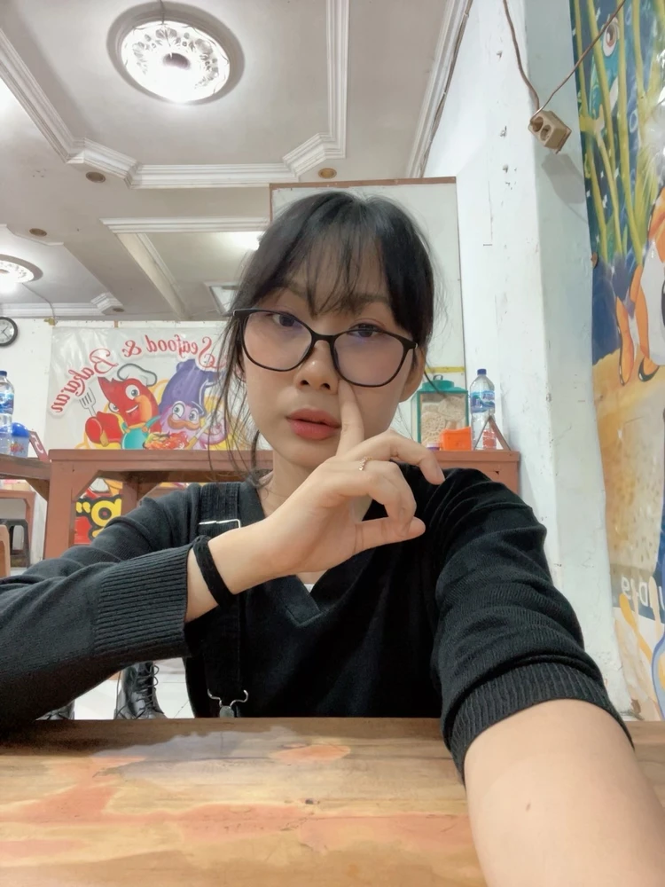 GIF uploaded by Vepyonn