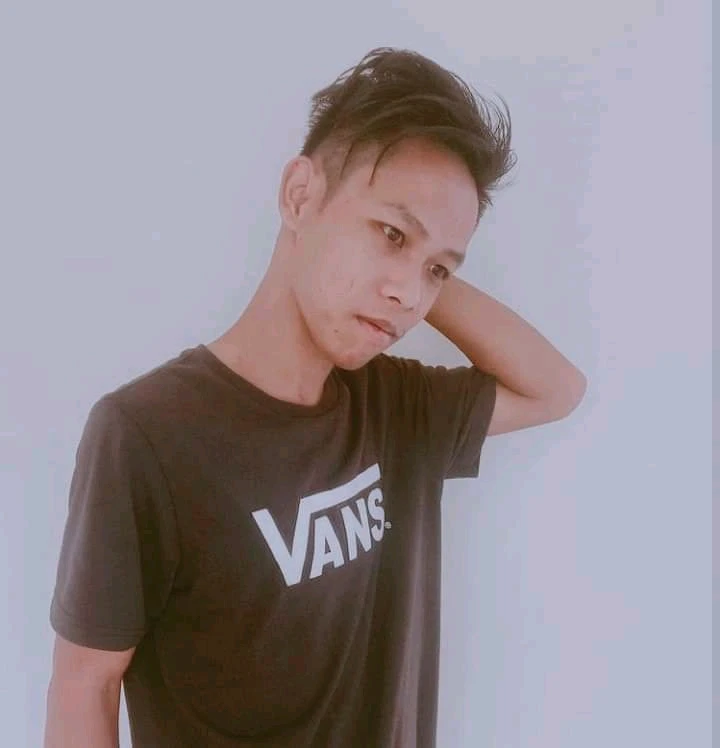 GIF diunggah oleh Darkside