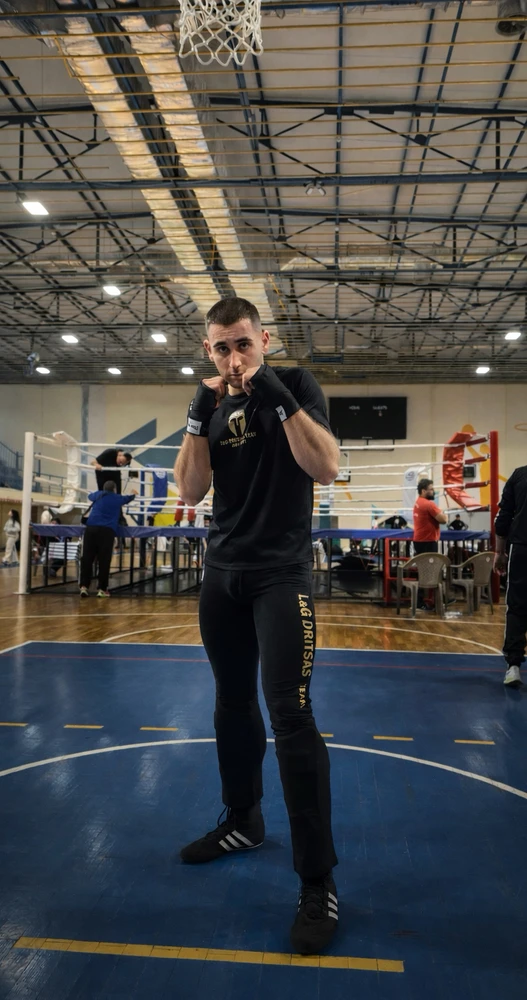 GIF uploaded by Γιώργος