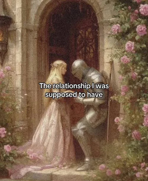 GIF uploaded by Alice