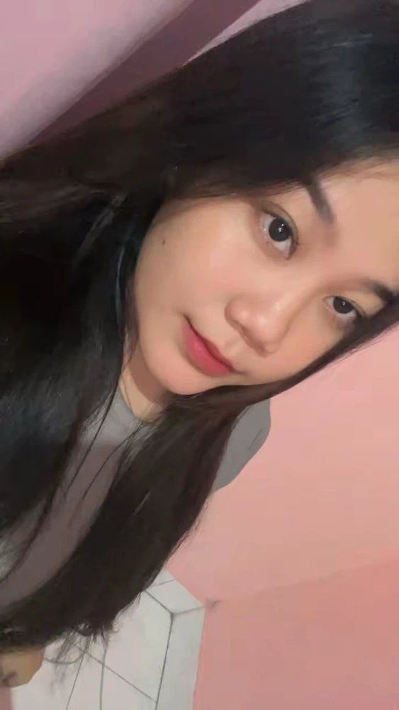 GIF diunggah oleh Adelia