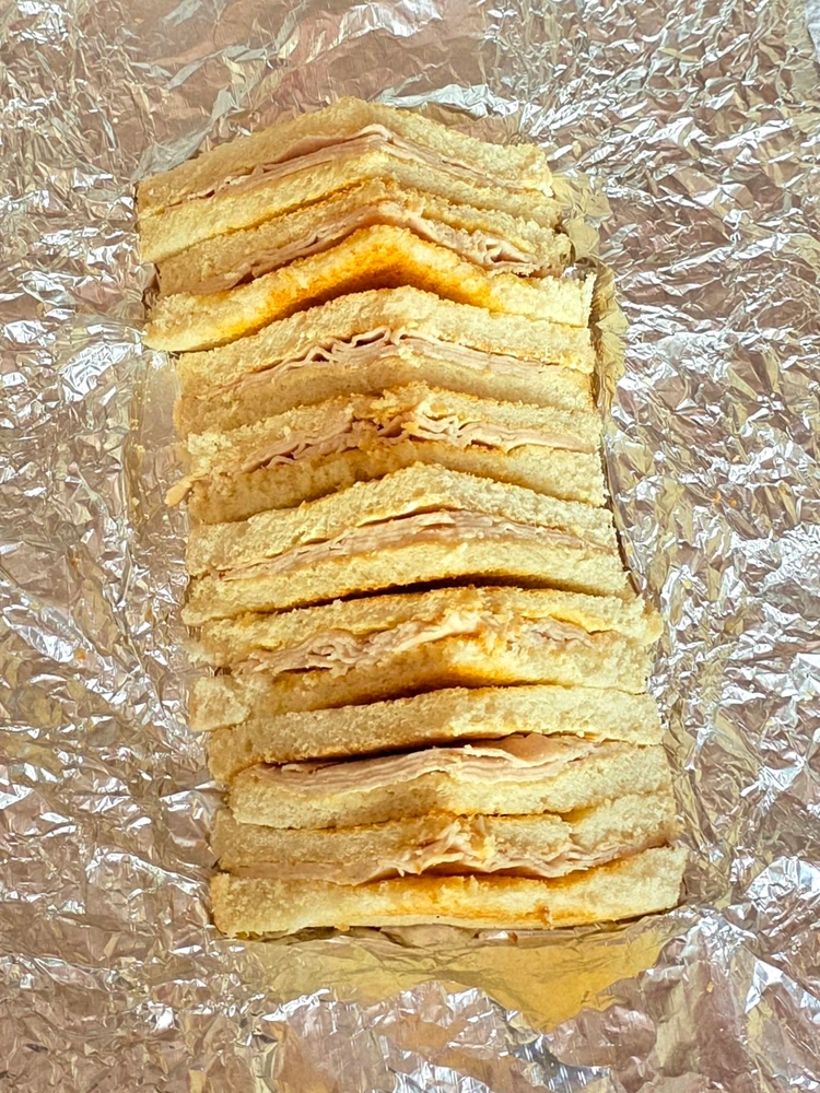 GIF uploaded by Aเผ๐กโณ