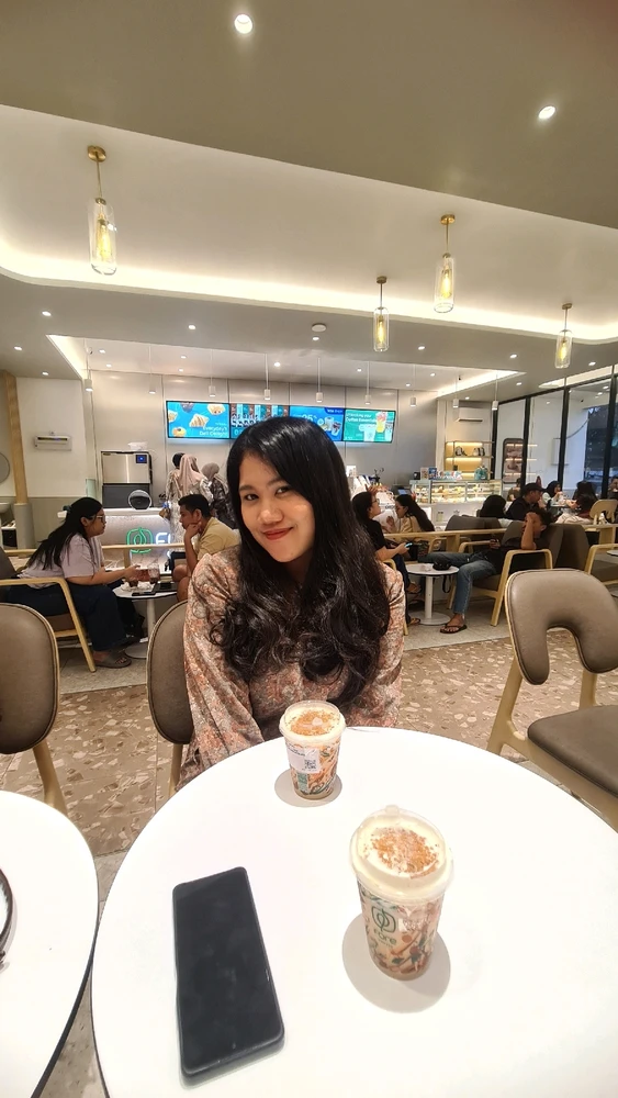 GIF diunggah oleh Angel