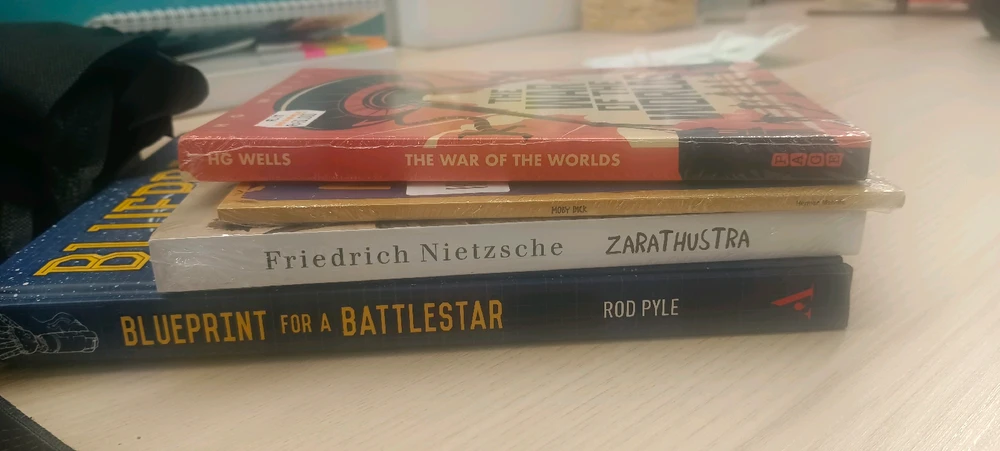 GIF uploaded by Kuang