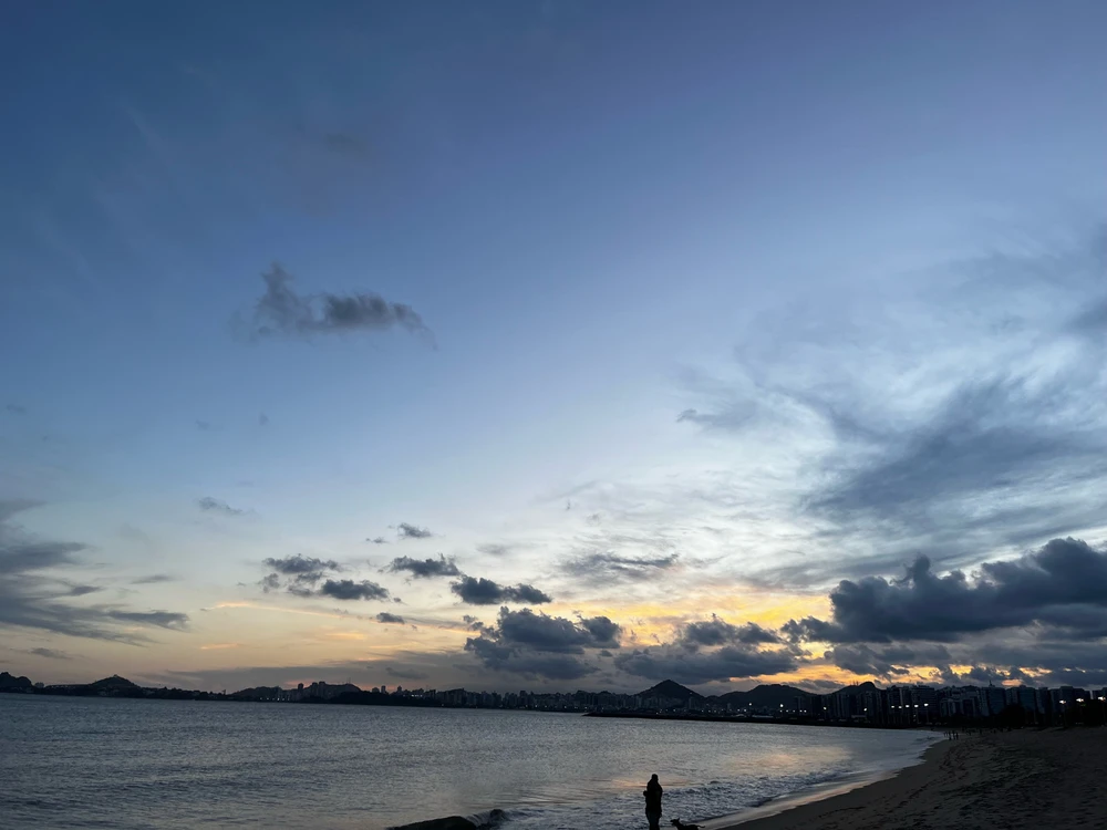 GIF uploaded by Fabianna