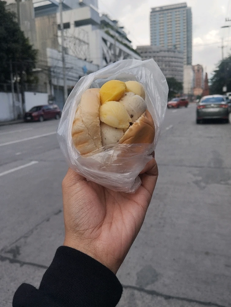 GIF gi-upload ni JDP