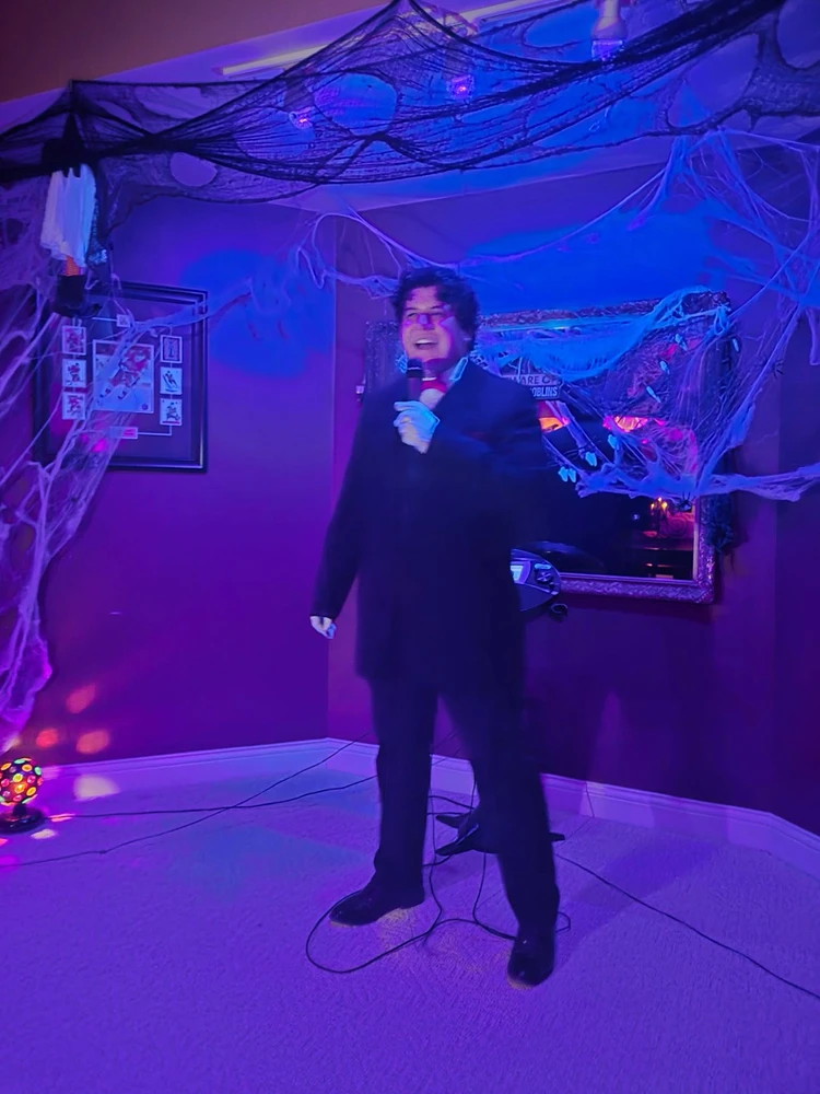 GIF uploaded by Mario