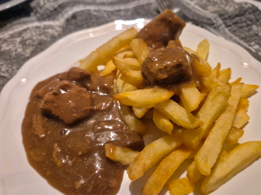 GIF uploaded by Deiiii