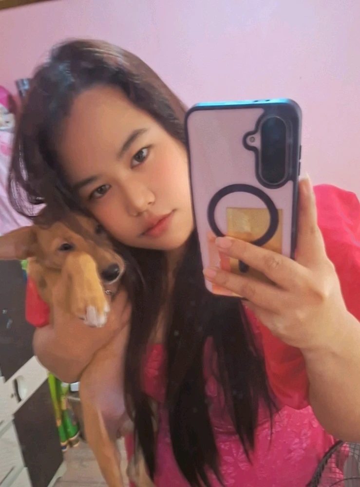 GIF uploaded by Yanna