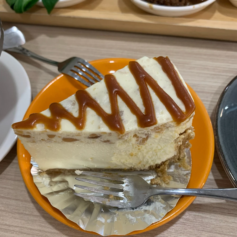 GIF uploaded by Diana