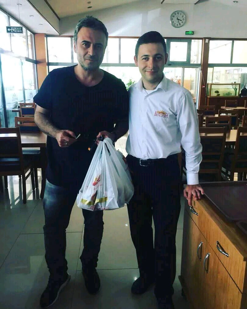 Ahmet tarafından yüklenen GIF