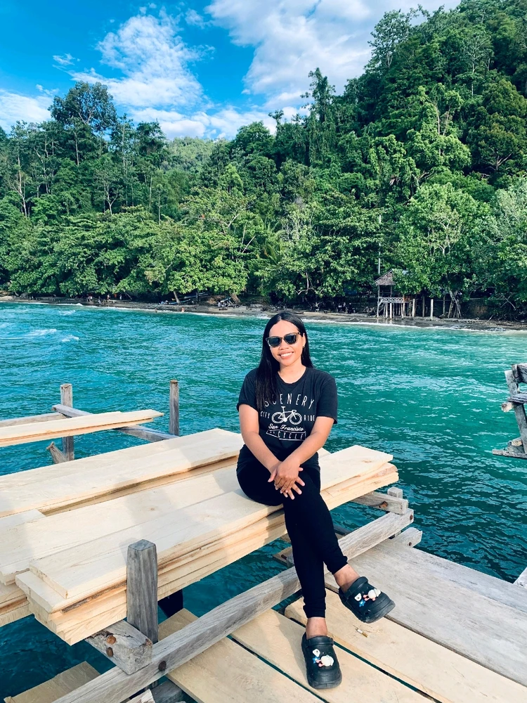 GIF diunggah oleh Nesia