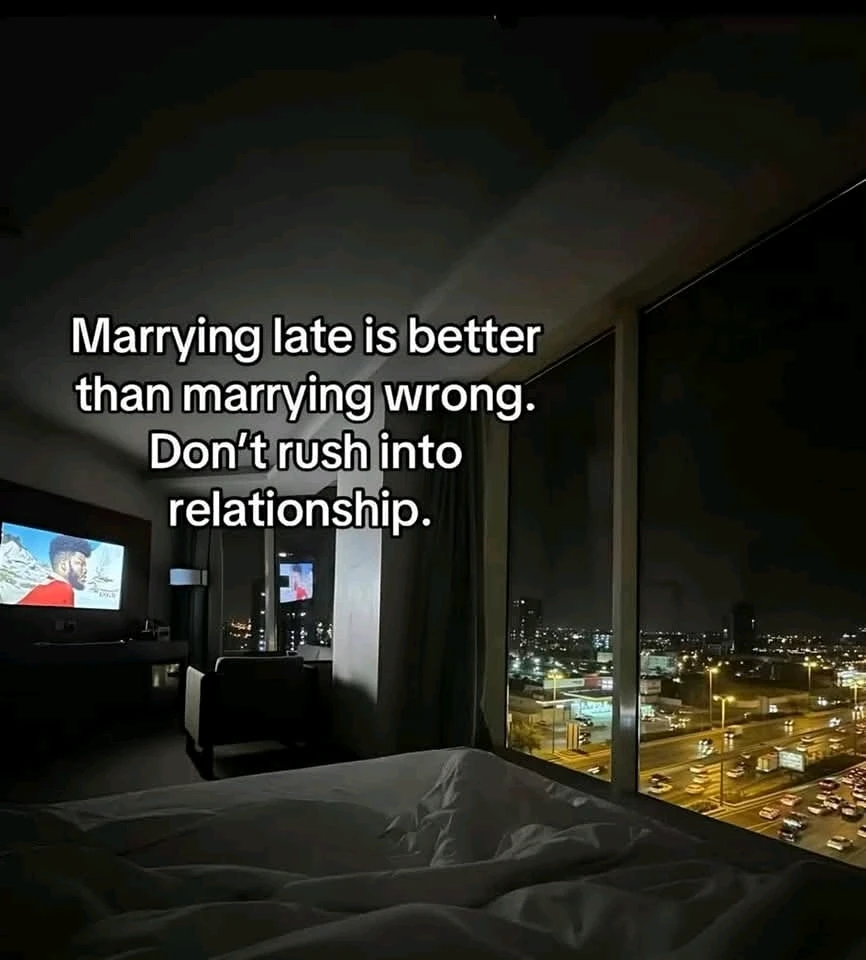 GIF uploaded by Anna