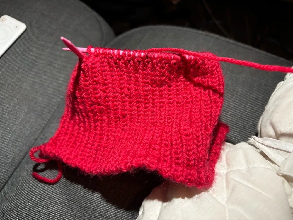 GIF uploaded by Iris