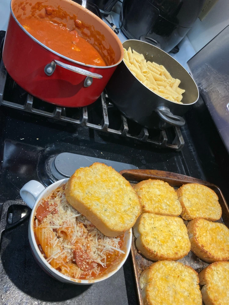 GIF diunggah dening River