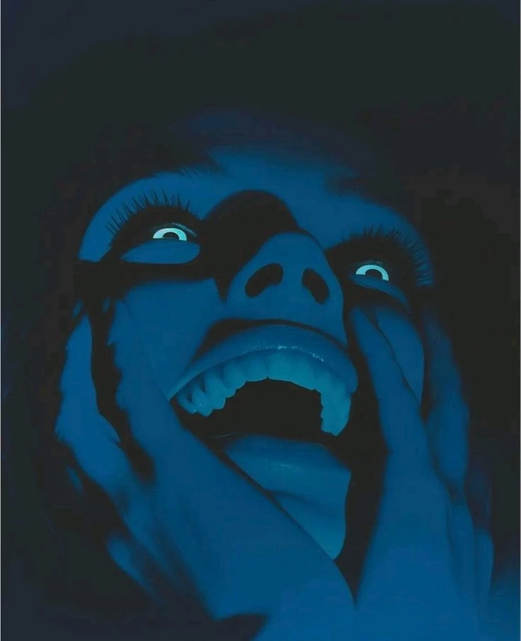 Гіфку завантажив Natalia🦇