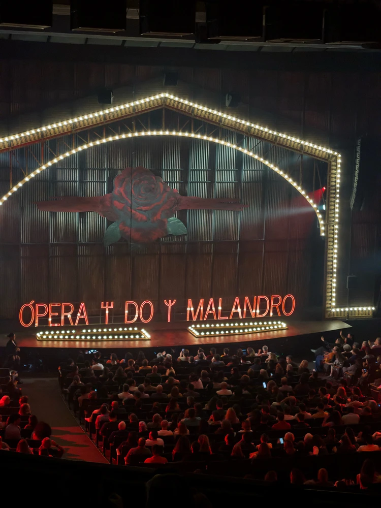 GIF enviado por Romário