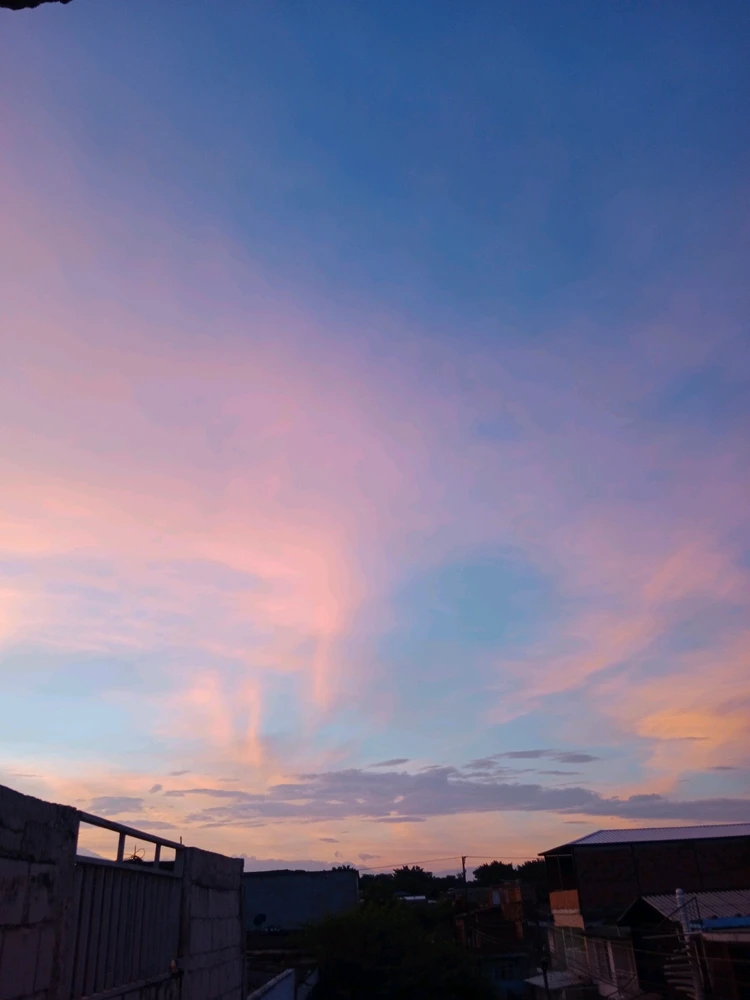 GIF uploaded by Juan Daniel