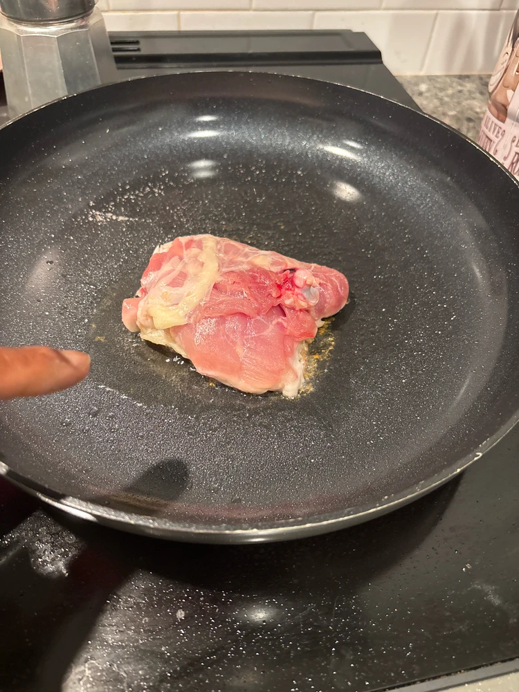 GIF diunggah dening Ash Cain