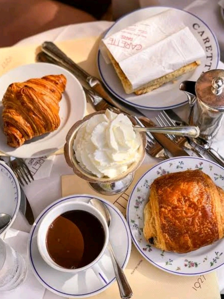 Image uploaded by 𝓢𝓮𝓻𝓮𝓷 • 𝓢𝓮𝓻𝓮𝓷𝓭𝓲𝓹𝓲𝓽𝔂