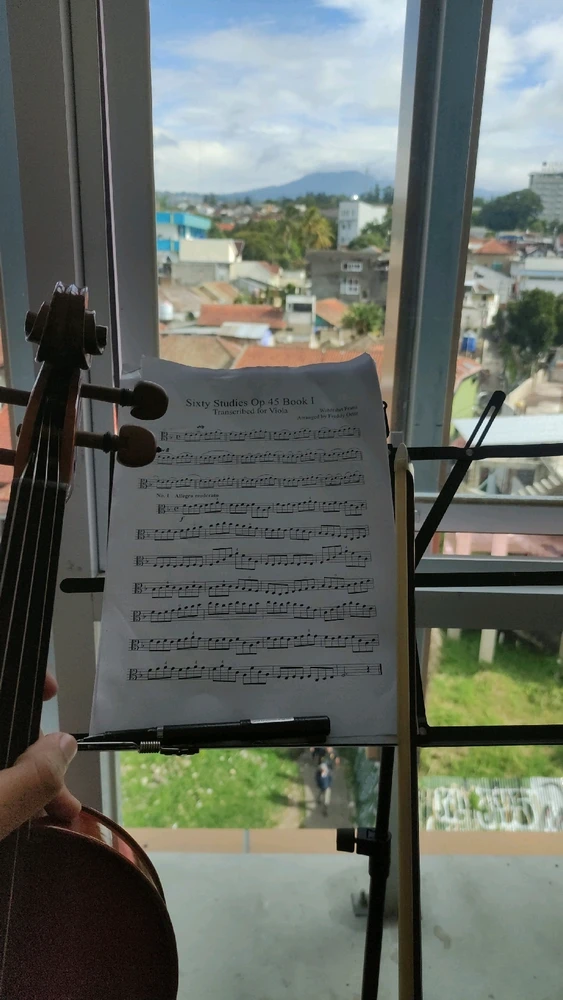 GIF uploaded by Alan